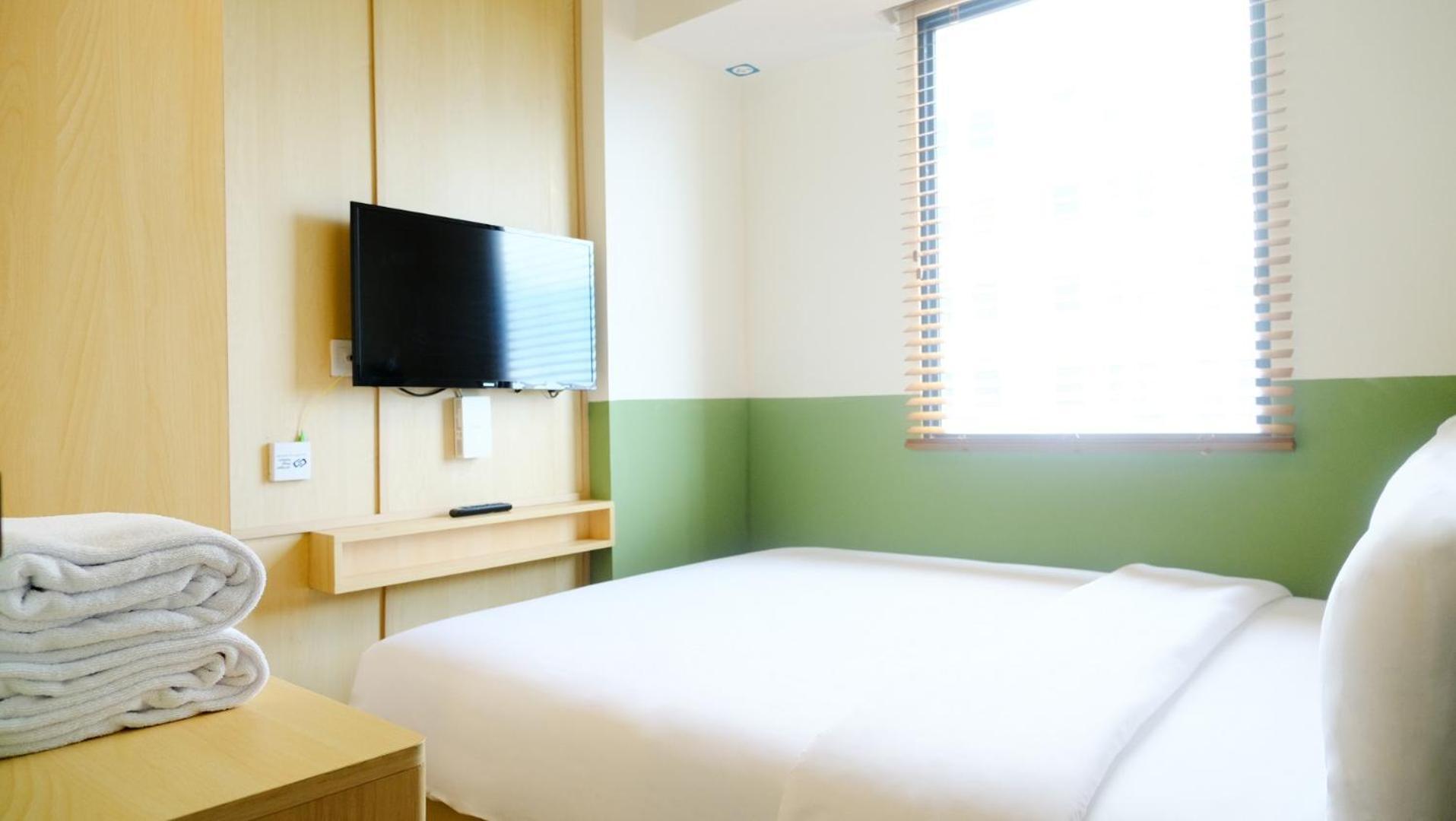 Hotel Osaka Pik2 Tangerang Exterior photo